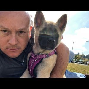 Meet your Posher, Rene